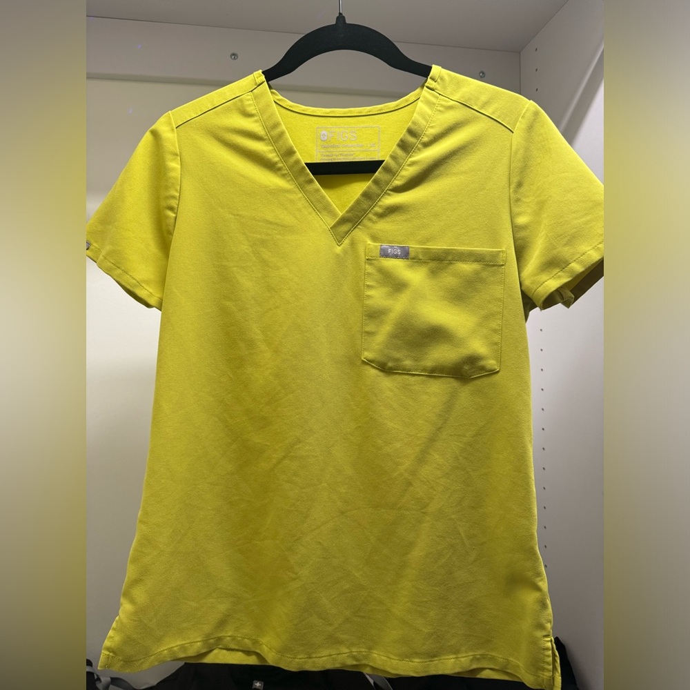 Figs Limeaide Scrub Top